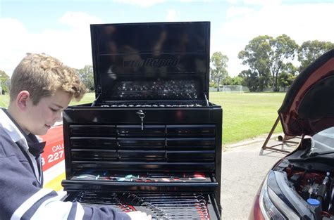 Christmas arrives early for Cobram Secondary College | Cobram Courier