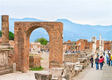 270+ Pompeii Man Stock Photos, Pictures & Royalty-Free Images - iStock