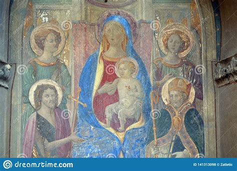 Madonna A Couronn Avec Des Saints Et Des Anges Fresque Coin De Par L