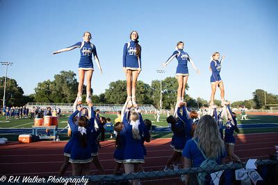 Cheerleaders 2023 - R.H. Walker Photography