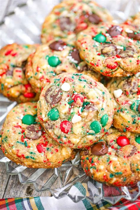 65 Best & Easy Homemade Christmas Cookies Recipes - The Baking ChocolaTess