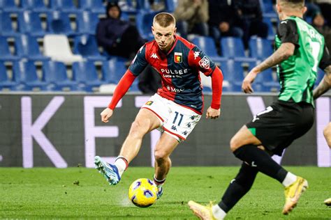 Il Genoa La Ribalta Sassuolo Sconfitto 2 1 Ildenaroit