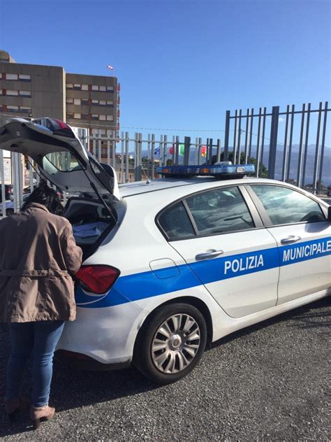 Messina Guerra Ai Parcheggiatori Abusivi Denunce E Daspo Dettagli