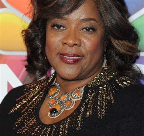 Loretta Devine bio, height, weight, net worth, salary, nationality