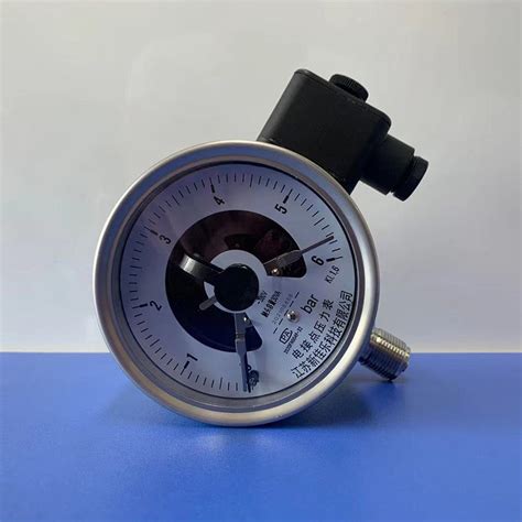 Magnetic Assisted Electrical Contact Pressure Gauge Manometer For