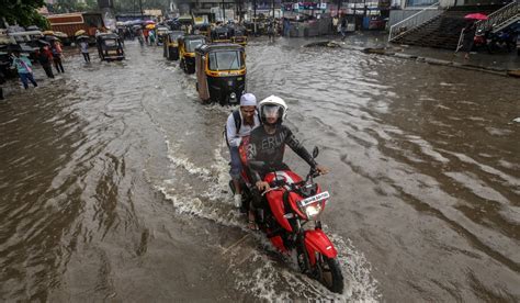 Mumbai Monsoon Heavy Rains Force Airport Runway Closure Paralyse City