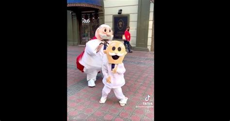 Niño Se Disfraza Del Dr Simi Y Se Vuelve Viral En Redes Sociales