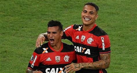 Flamengo Superó 2 0 A Recife Con Gol De Paolo Guerrero Peruanos En El