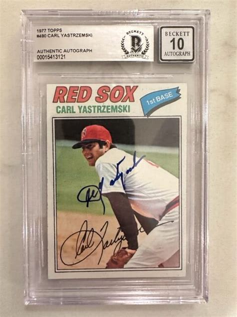 Signed Topps Carl Yastrzemski Boston Red Sox Card Beckett