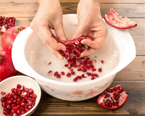 How To Store Pomegranate Seeds In Water Storables