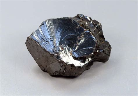 Купить Шунгит элитный 66,35 в интернет-магазине «Долина Камней»
