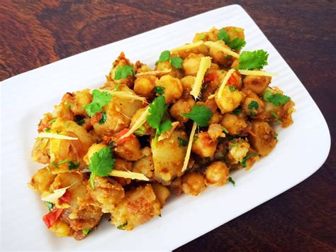 Chana Aur Aloo Ki Sookhi Sabzi Recipe By Archana S Kitchen