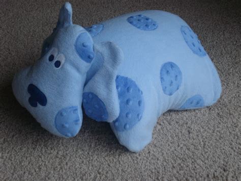 Chambers Girls' Crafts: Blue's Clues Pillow