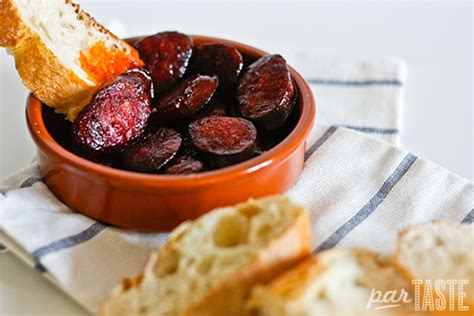 Chorizo Al Vino Tinto Easy And Delicious Spanish Recipes By Partaste