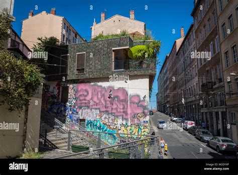 Croix Rousse Neighbourhood Hi Res Stock Photography And Images Alamy