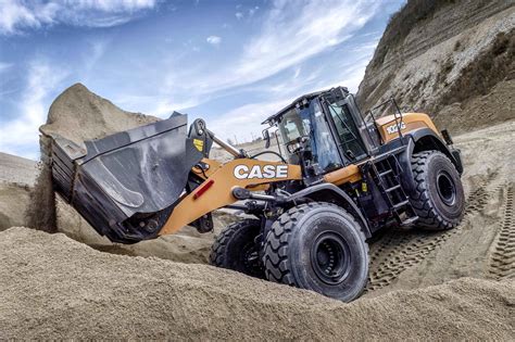 Case G Series Wheel Loaders Lift Operator Comfort To New Levels