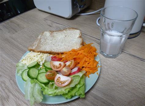 A Year of Modern Rationing: Week Three - Day Fifteen - The Oslo Meal