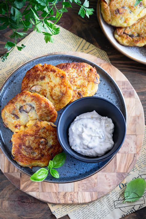 Kotlety Ziemniaczane Z Pieczarkami Smaki Na Talerzu