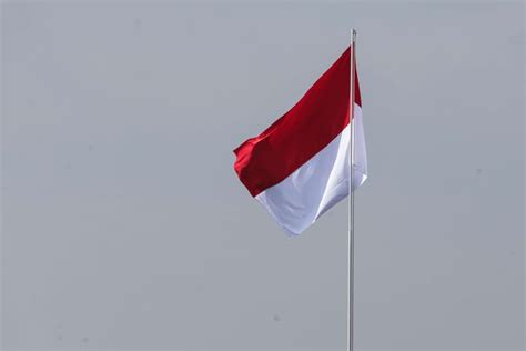 Aturan Pemasangan Bendera Merah Putih Yang Benar Dan Larangannya