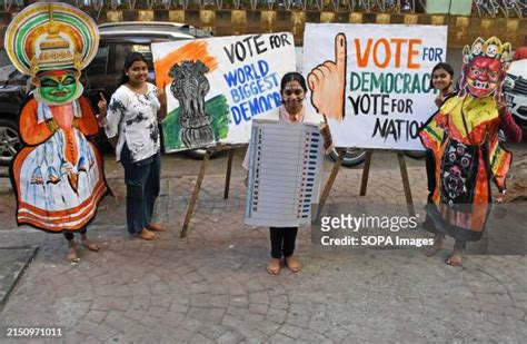 Gurukul School Of Art Photos And Premium High Res Pictures Getty Images