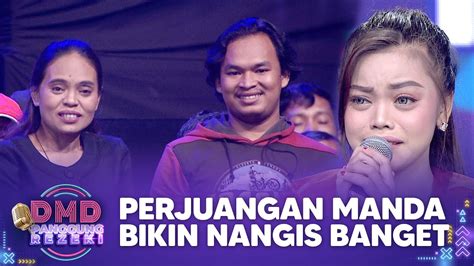 MANDA MENANGIS Ingat Perjuangan Keluarganya Jadi Pengamen Dangdut