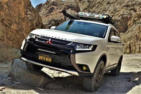 Lifted Mitsubishi Outlander With Off-road Mods - Living Up to Its Name