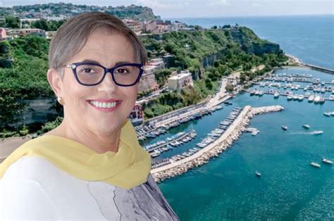 Monte Di Procida Elezioni Comunali Teresa Coppola La Prima Sfidante