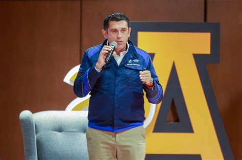 Anáhuac Puebla celebra 20 años con cátedra de director de logística de