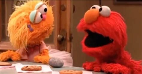 Why Does Elmo Hate Rocco So Much Elmos Feud With Zoes Rock Friend