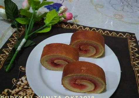 Resep Bolu Gulung Selai Strawberry Gluten Free No Oven Oleh Bursyah