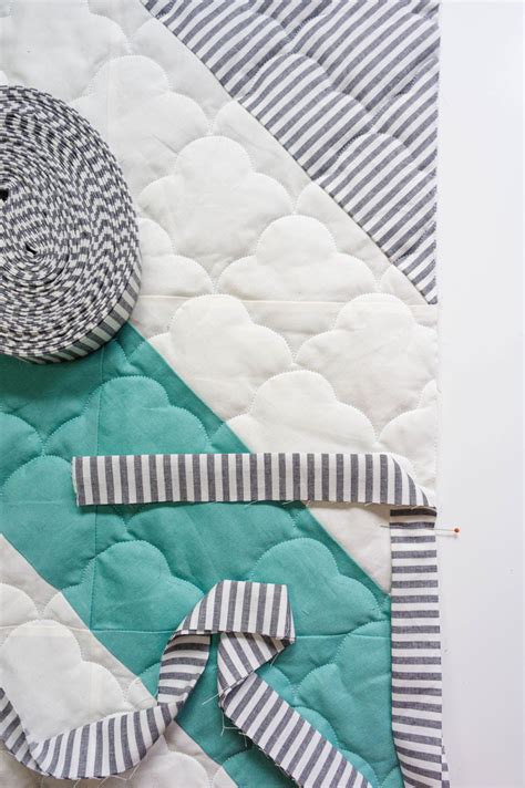 How To Machine Bind A Quilt Suzy Quilts