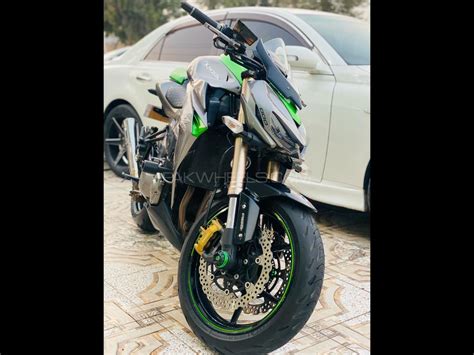 Used Kawasaki Z1000 2014 Bike For Sale In Lahore 352483 Pakwheels