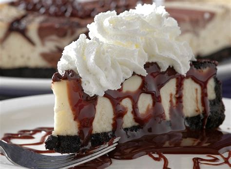 The 1 Healthiest Dessert At The Cheesecake Factory Dietitian Says — Eat This Not That