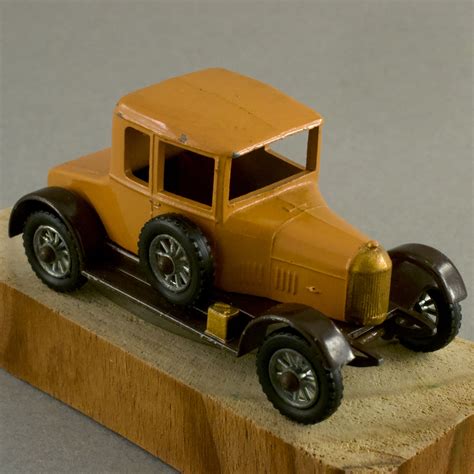 ミニカー イギリス マッチボックスmatchbox Models of Yesteryear 1926 MORRIS COWLEY