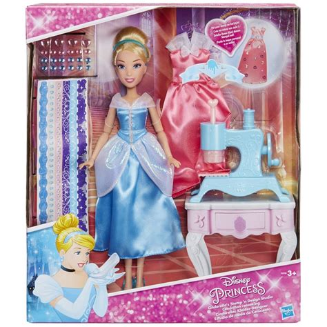 Poupée princesse Disney Cendrillon Relooking avec 2 robes Disney