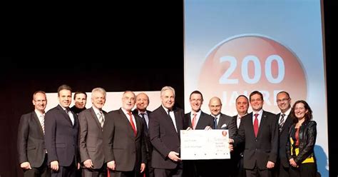 200 Jahre Sparkasse Karlsruhe Ettlingen Erhöht Stiftungskapital Auf 17 5 Millionen