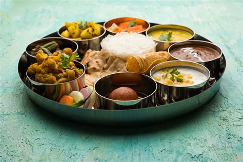 Le Thali • Le Repas Traditionnel Indien • Shrimadindia