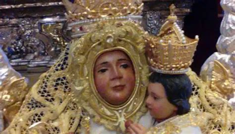 Todos Los Detalles De La Salida Extraordinaria De La Virgen De La Cabeza