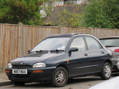 1995 Mazda 121 Glx For A Small Car These Are Remarkably Flickr