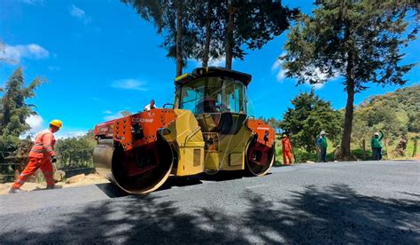 Avanzan en la pavimentación de la vía Granada San Carlos