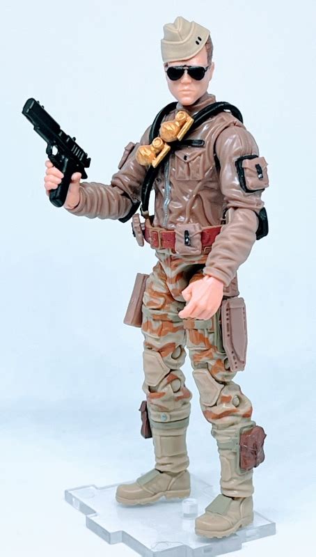 JoeCustoms Figures G I Joe Hawk General Hawk