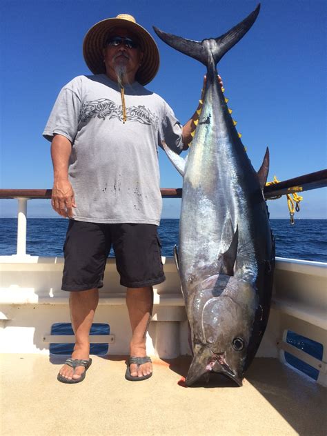 2.5 Day Charter with a Beautiful 200+# Bluefin Tuna - Success Sport Fishing 