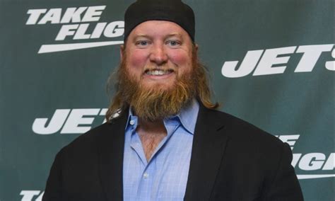 Ex-Jets GM Mike Tannenbaum recalls Nick Mangold falling in 2006 draft