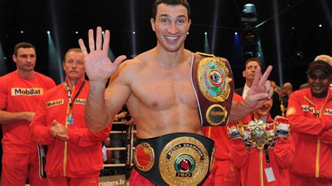 Former heavyweight champion Wladimir Klitschko safe after yacht fire