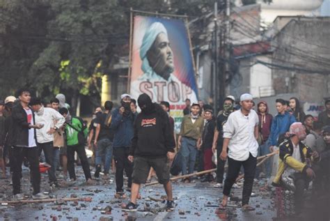 Aksi 22 Mei Eskalasi Kerusuhan Dan Pengakuan Massa Bayaran Republika