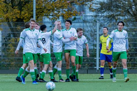 4D Vredenburch Nadert FC Zoetermeer RVC Celeritas Nog Zonder Winst