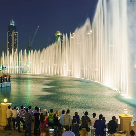 The Dubai Fountain Show and Lake Ride • gimifun