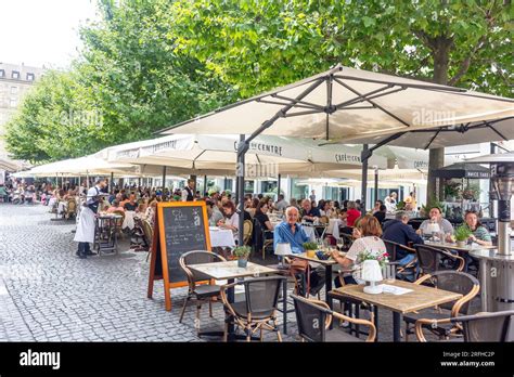 Café Du Centre Restaurant Place Du Molard Vieille Ville Geneva