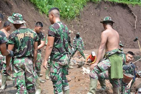 Bapel Serka Edi Sugiyanto Awasi SATGAS Saat Jam Kerja Dan Istirahat