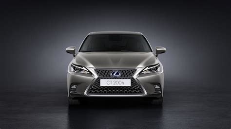 2018 Lexus CT 200h Motor1 Fotos